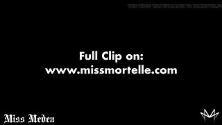 Double Foot Worship & Facesitting Fetish with German Femdom Mistress Medea Mortelle