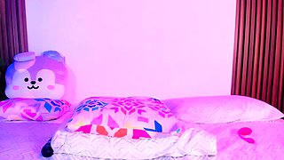 Czech GFs Teen brunette in solo action