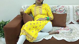 Indian step mom and step son ka illegitimate wala pyar beta se chudwa kar apna yaar bana liya Hindi sarababhi 6