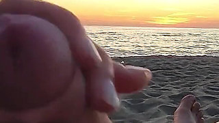 350 Flashing My Cock in Front of My Stepdaughter at Sunset in...elps Me Cumshot in Front of Everyone - Real Sex Risky