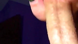 Real Amateur Close up Handjob Cumshot Big Cock