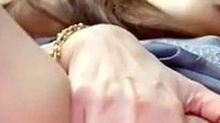 Alisha Cantik Omek Dildo