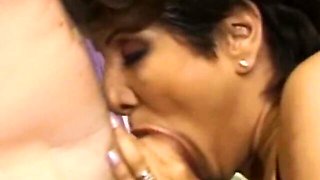 Screw My Wife Club featuring women's threesome action