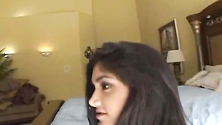 Looking-good Leah Jaye and Mark Wood at big tits scene