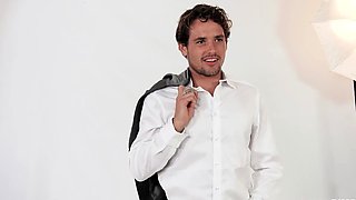 Natural Big Tits Aidra Fox Convinces Tyler Nixon to Use his