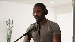 Tall Beauty Annie King Air Rides Isiah Maxwells Nice & Hard Cock