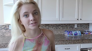 Riley Star Gets Fucked And Swallows A Load Of Cum