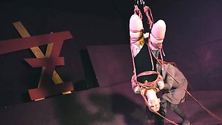 Anuskatzz and Lily's behind the scenes movie