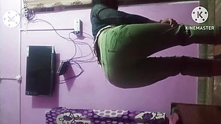 Payal bhabhi remove her clothes on front of boyfriend in video call and show her nude dance.