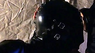 Strawberry Blowjob Fantasies i LaTex