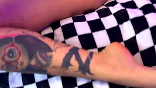 The Rough Guy Dominates the Bunny and Makes Her Smell His Dirty Cock