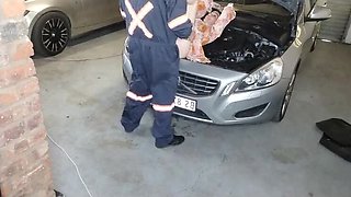 Amateur Housewife Fucked In Car For Cash - Homemade Brunette Babe Cumshot