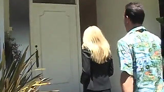 Blonde mature outdoors sucks and swallows the cum with pleasure