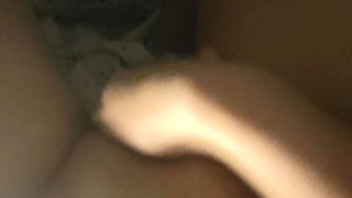 A virgin tries to masturbate herself