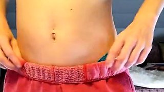 Hot amateur webcam teen masturbates for their fans