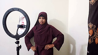 Desi Tik Toker Muslim Hijab Step Aunty Fuck Tight Pussy Beautiful Step Aunty Viral Sex Video