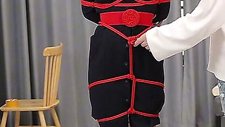 My Girlfriend in Black Stockings Was Bound by a Red String on the Chair-i Really Liked How She Was Tied up