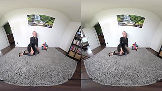 Geile Femdom Dreht Das Rad Um Dich Wichsen Zu Lassen