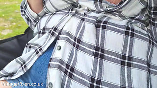 KINKY BBW BIG BOOBS MATURE FLASHER OUTDOORS