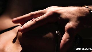 Romantic nighttime fuck with a gorgeous brunette Peach Lollypop