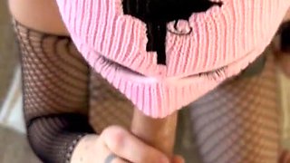 Voluptuous Poetiquegirl radiates intense passionate desire during sensual moments
