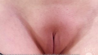 Russian blonde amateur fingering herself on live webcam