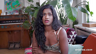 Ersties - Hannah & Suraya Use a Blindfold to Build a Closer Connection To Each Other