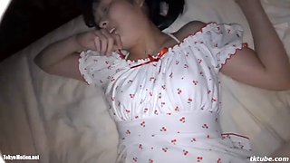 Private sex with a cute office lady in a nightgown