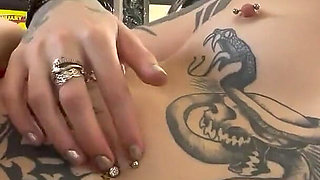 Goth Girl Fingers Her Belly Button and Plays with Navel Piercing