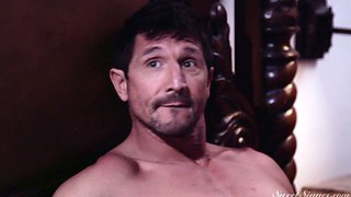 Horny fitness MILF sex affair