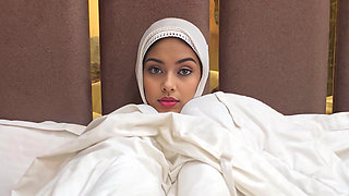 Desi Muslim Hijab Step Khala Fuck by His Step Son Beautiful Step Aunty Sex Video