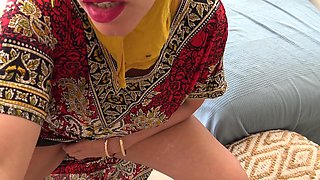 Big Ass Saudi Arab Milf Cheating For Rough Sex In Hijab