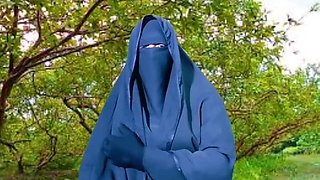 Bangladeshi Housewife Nadiya Fucks Neighbor At Night - Big Tits Blowjob Homemade Bengali Sex