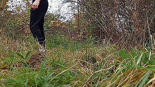 Forest-Lust : workout and jerking off in the forest