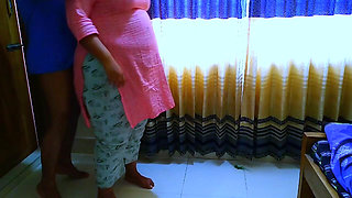 Hot Pakistani 18+ Teen College Student Want Fuck From Her Boyfriend's Best Friend