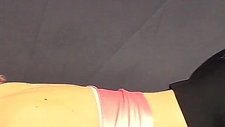 After Yoga, a Beauty in Leggings Gives a Blowjob to Her Friend and Swallows Cum