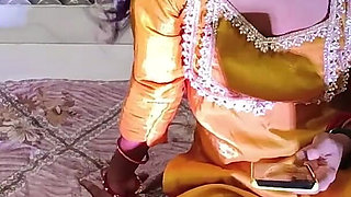 Real Desi Wife Cowgirl & Passionate Sex in Traditional Outfits