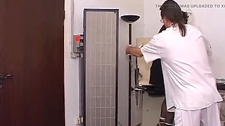 Mature Brunette MILF Gets Pussy Exam From Doctor