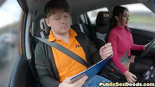 Bigititted cougar learner cockriding