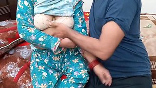 Desi Aunt Fucked Hard By Nephew At Home While Uncle Works In Field - QueenbeautyQB Homemade Sex