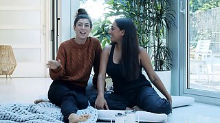 Squirting With Julia Trailer 2